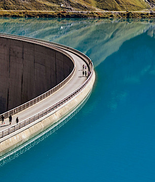 Headhunter für Infrastruktur Vertrieb – Recruiting für Infrastruktur & Energieversorgung